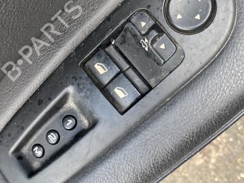 Used Left front window switch Left front window switch PEUGEOT 407 Coupe (6C_) 2.7 HDi (204 hp) 31977668 31977668