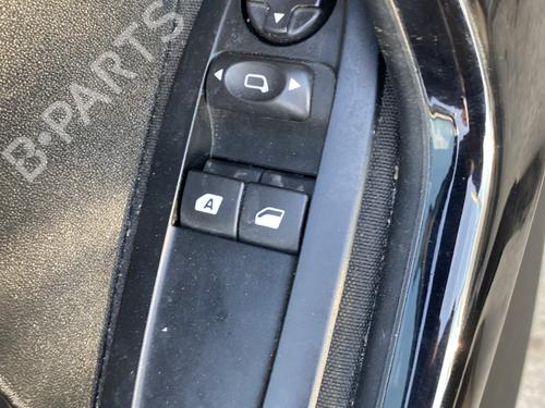 Left front window switch PEUGEOT 208 I (CA_, CC_) 1.2 VTI 82 | BP22714733I27 