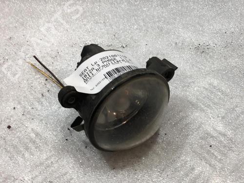 Used Right front fog light SEAT IBIZA III (6L1) 1.4 TDI (70 hp) 19914840