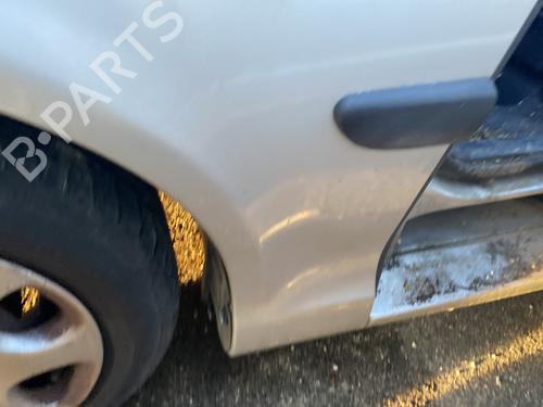 Used Left front fenders PEUGEOT 1007 (KM_) 1.4 (75 hp) 21666247