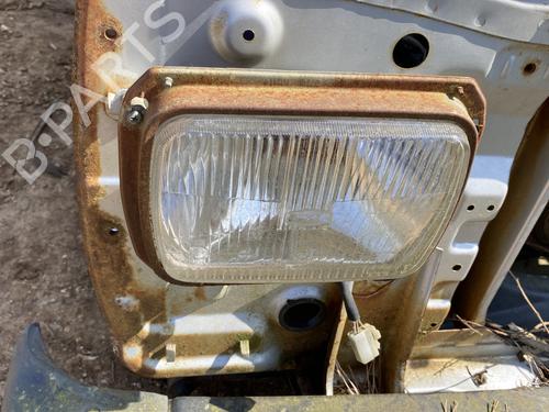 Used Right headlight Right headlight DAIHATSU ROCKY Hard Top (F7, F8) [1984-1998] 33554117 33554117