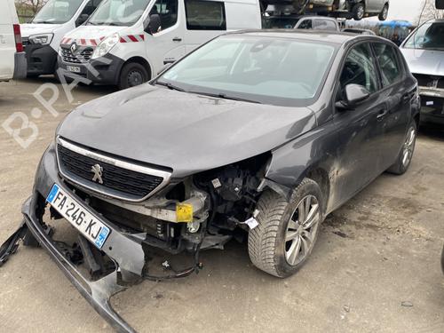 Used Parts PEUGEOT 208 II (UB_, UP_, UW_, UJ_) e-208 (136 hp) 4454539
