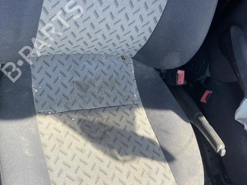 Used Right front seat Right front seat FIAT DOBLO Box Body/MPV (223_) 1.3 D Multijet (75 hp) 25484033 25484033