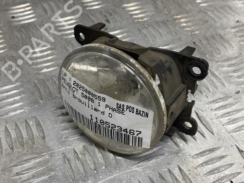 Used Right front fog light PEUGEOT 5008 (0U_, 0E_) 2.0 HDi 150 / BlueHDi 150 (150 hp) 28048087