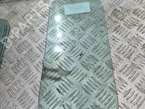 Rear left quarter glass LAND ROVER DEFENDER Station Wagon (L316) 2.5 Td5 4x4 (L316) | BP21528350C93 
