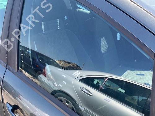 Used Front right door window Front right door window 37638201 37638201