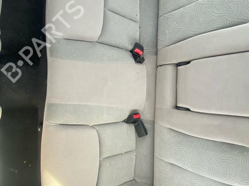 rear-seat-nissan-almera-ii-hatchback-n16-2000-37683670 main image