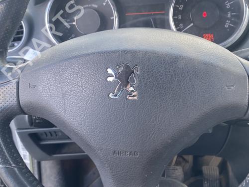 Used Driver airbag PEUGEOT 5008 (0U_, 0E_) 2.0 HDi 150 / BlueHDi 150 (150 hp) 25894947