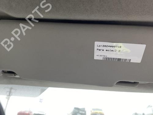 Used Right sun visor FORD MONDEO III (B5Y) 2.0 TDCi (130 hp) 22128107