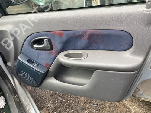 Used Front right panel Front right panel 23783163 23783163