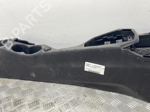 Middle console PEUGEOT 2008 II (UD_, US_, UY_, UJ_, UR_, UC_) 1.5 BlueHDI 110 (UDYHSK) | BP26564544I22 