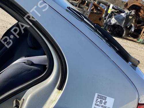 Bagskærm venstre Bagskærm venstre RENAULT MEGANE I (BA0/1_) 1.6 16V (BA04, BA0B, BA11, BA1J, BA16, BA19, BA1K, BA1V,... (107 hp) 33042389 33042389