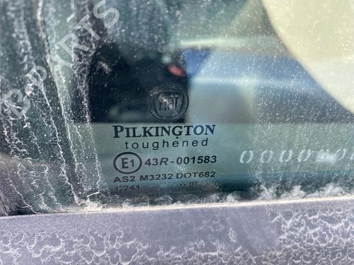 front-right-door-window-fiat-500-312_-2007-39486038 main image