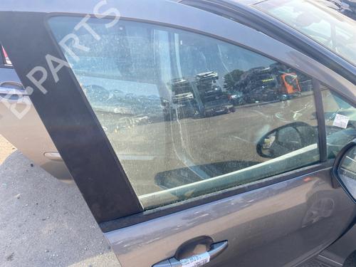 Used Front right door window Front right door window 38007165 38007165