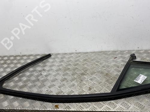 Vidro triangular frente esquerdo CITROËN C3 AIRCROSS II (2R_, 2C_) 1.5 BlueHDi 110 (110 hp) 32122896