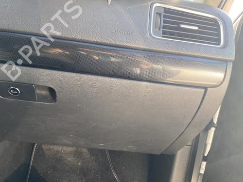 Used Glove box Glove box VW JETTA IV (162, 163, AV3, AV2) 1.6 TDI (105 hp) 32680772 32680772