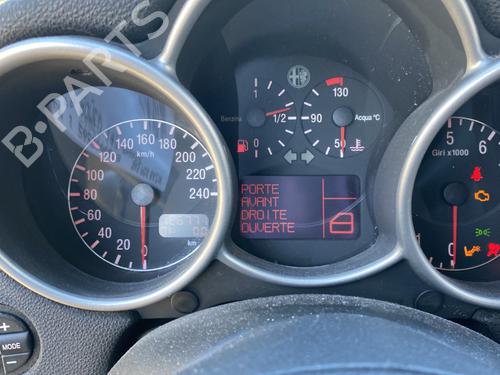 Used Instrument cluster ALFA ROMEO 147 (937_) 1.6 16V T.SPARK (937.AXA1A, 937.AXB1A, 937.BXB1A) (120 hp) 29407004