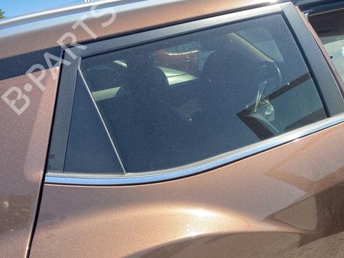 right-rear-door-ssangyong-tivoli-2015-37249135 main image