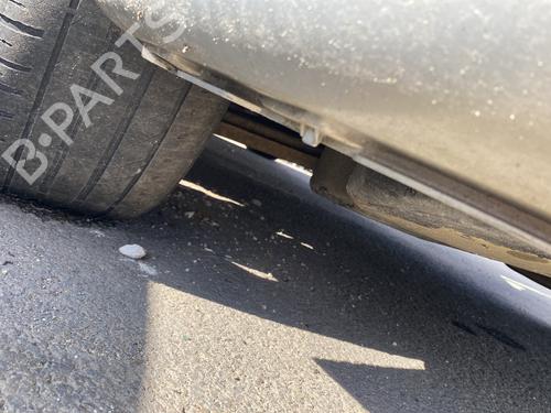 Used Right front driveshaft Right front driveshaft 28589251 28589251