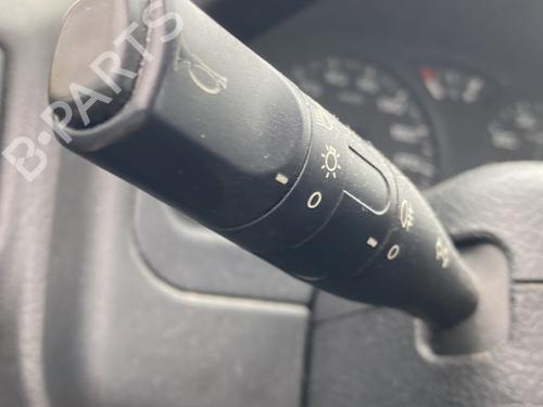 schalter-peugeot-106-ii-1a_-1c_-1996-1997-1998-1999-2000-2001-2002-2003-2004-2005-26457481 main image