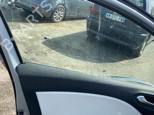 Used Front left window mechanism Front left window mechanism RENAULT CLIO V (B7_) 1.0 TCe 90 (B7MT) (91 hp) 26431408 26431408