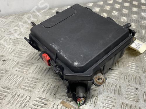 Used Fuse box Fuse box RENAULT MEGANE III Hatchback (BZ0/1_, B3_) 1.5 dCi (BZ09, BZ0D, BZ1W, BZ29, BZ14) (110 hp) 31050662 31050662