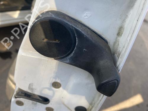 Used Front right exterior door handle Front right exterior door handle PEUGEOT 106 I (1A, 1C) 1.0 (50 hp) 40064275 40064275