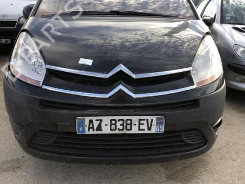 Used Front bumper CITROËN C4 Grand Picasso I (UA_) [2006-2013]  21492553