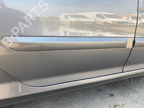 door-moulding-trim-peugeot-308-sw-i-4e_-4h_-2007-2008-2009-2010-2011-2012-2013-2014-38007137 main image