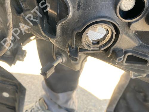 Used Right front fog light Right front fog light 37249211 37249211