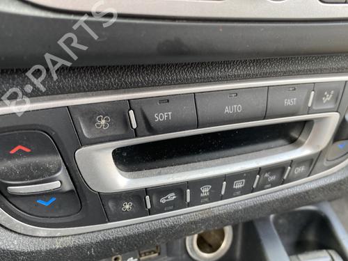 AC Styreenhet / Manøvreringsenhet RENAULT SCÉNIC III (JZ0/1_) 1.5 dCi (110 hp) 25771553