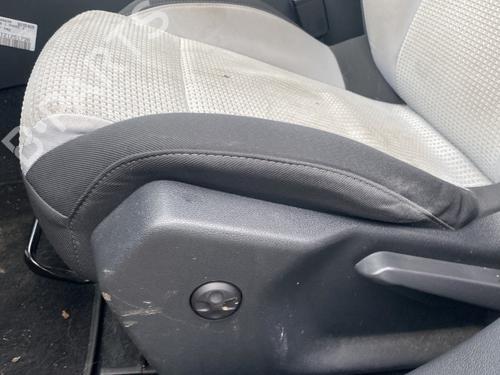 Used Left front seat Left front seat PEUGEOT 508 I (8D_) 1.6 BlueHDi 120 (120 hp) 32319528 32319528
