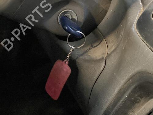 Used Ignition barrel SUZUKI GRAND VITARA I (FT, HT) 2.0 TD 4x4 (SQ420D) (87 hp) 30934110