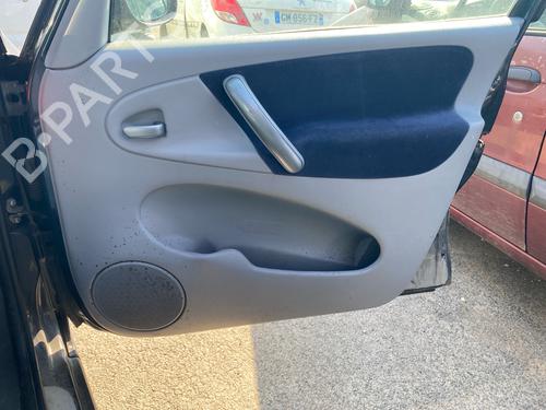 Used Front right panel Front right panel 36943304 36943304