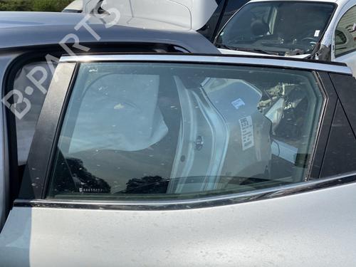 Front right door window RENAULT CLIO V (B7_) 1.0 TCe 90 (B7MT) | BP26431374C19 