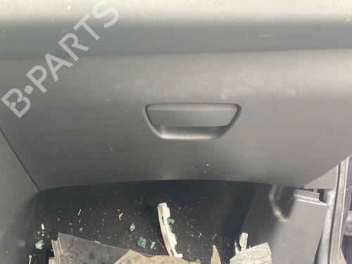 Handskerum Handskerum PEUGEOT 208 I (CA_, CC_) 1.0 VTi (68 hp) 33933917 33933917