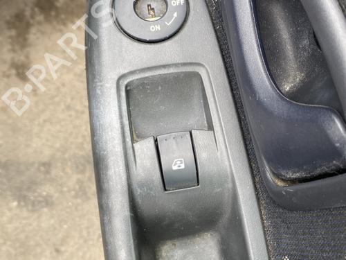 Used Right front window switch Right front window switch 25407327 25407327