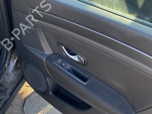 Bageste højre beklædning RENAULT LAGUNA III (BT0/1) 1.5 dCi (BT00, BT0A, BT0T, BT1J) (110 hp) 24439080