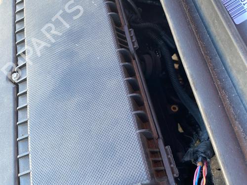 Used Air filter box Air filter box 39389181 39389181