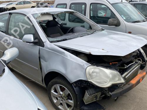 Zderzak tylny VW POLO IV (9N_, 9A_) 1.4 TDI | BP24296836C8