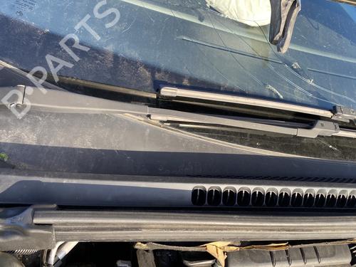 Used Front windshield wiper arm Front windshield wiper arm PEUGEOT 3008 I MPV (0U_) 1.6 HDi (109 hp) 23785256 23785256