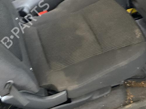 Rear seat PEUGEOT 5008 (0U_, 0E_) 1.6 HDi BP28366765C17