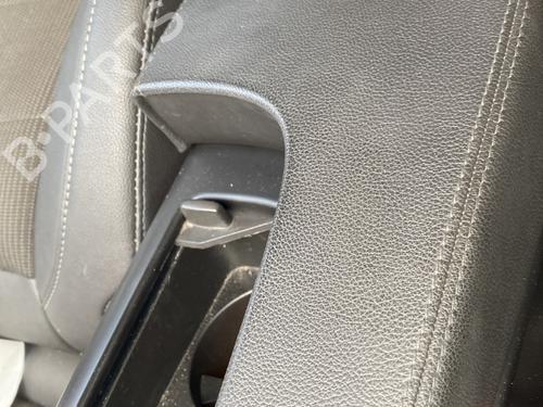 Podłokietnik / Konsola środkowa OPEL INSIGNIA A (G09) 2.0 CDTI (68) | BP30889985I20
