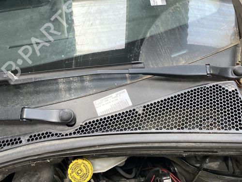 Front wiper motor PEUGEOT 208 I (CA_, CC_) 1.2 VTI 82 | BP30793290M29