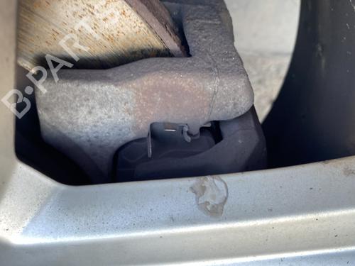 Used Right front brake caliper Right front brake caliper JEEP COMPASS (MK49) 2.2 CRD 4x4 (163 hp) 29318066 29318066