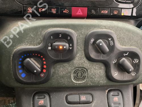 Used Climate control Climate control FIAT PANDA (312_, 319_) 1.3 D Multijet 4x4 (312PXL1A) (75 hp) 31129137 31129137