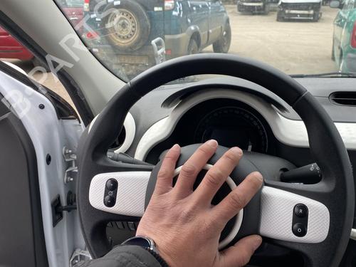 Used Steering wheel RENAULT TWINGO III (BCM_, BCA_) 1.0 SCe 65 (BCMJ) (65 hp) 33114979