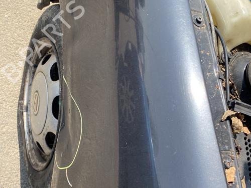Used Left front fenders VW POLO III (6N1) 64 1.9 D (64 hp) 26557546