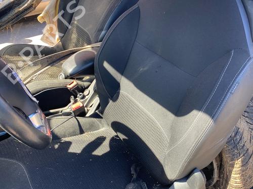 Left front seat CITROËN DS3 (SA_) 1.6 HDi 90 | BP37035303C15 - Image 2