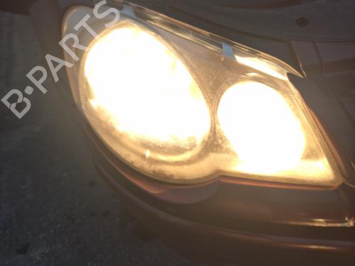 Right headlight VW POLO IV (9N_, 9A_) 1.4 TDI | BP22220147C29 